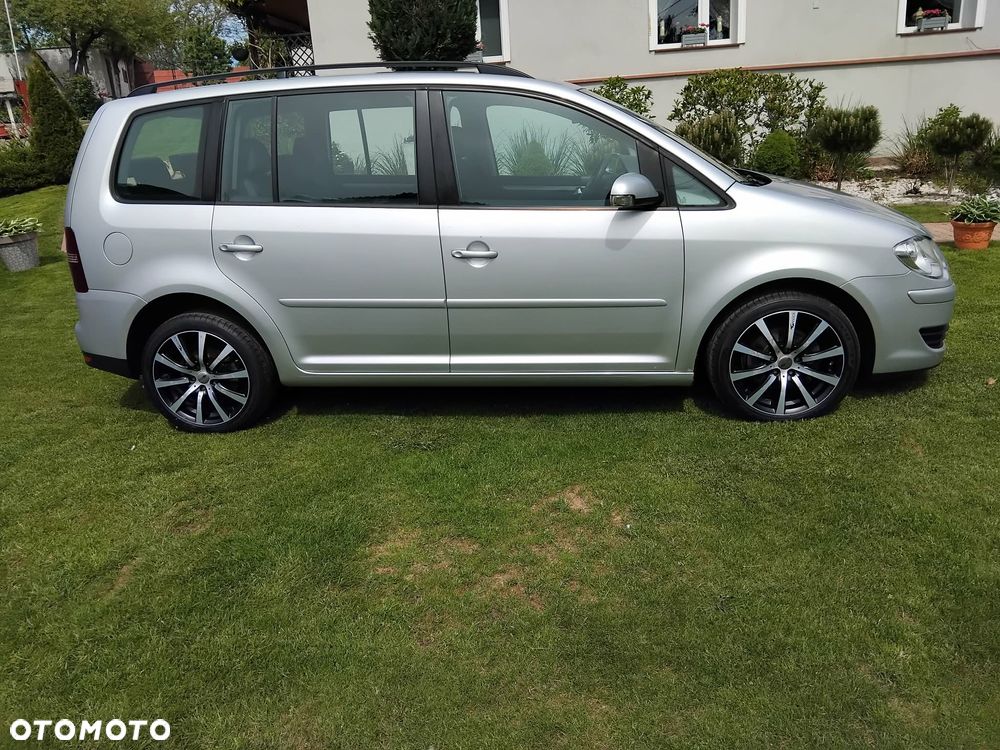 Volkswagen Touran 1.6 Freestyle - 6