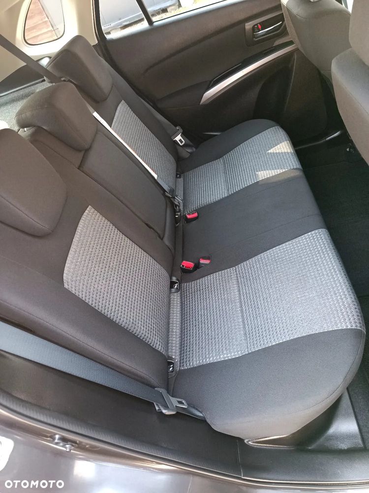 Suzuki SX4 S-Cross 1.4 SHVS Premium - 9