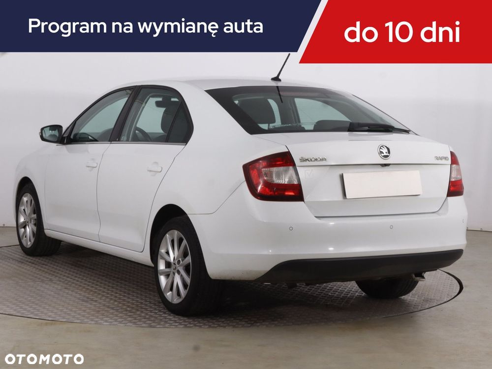 Skoda RAPID - 6
