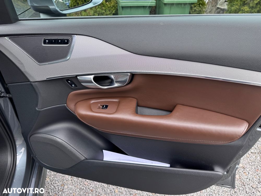 Volvo XC 90 D5 AWD Geartronic Inscription - 12