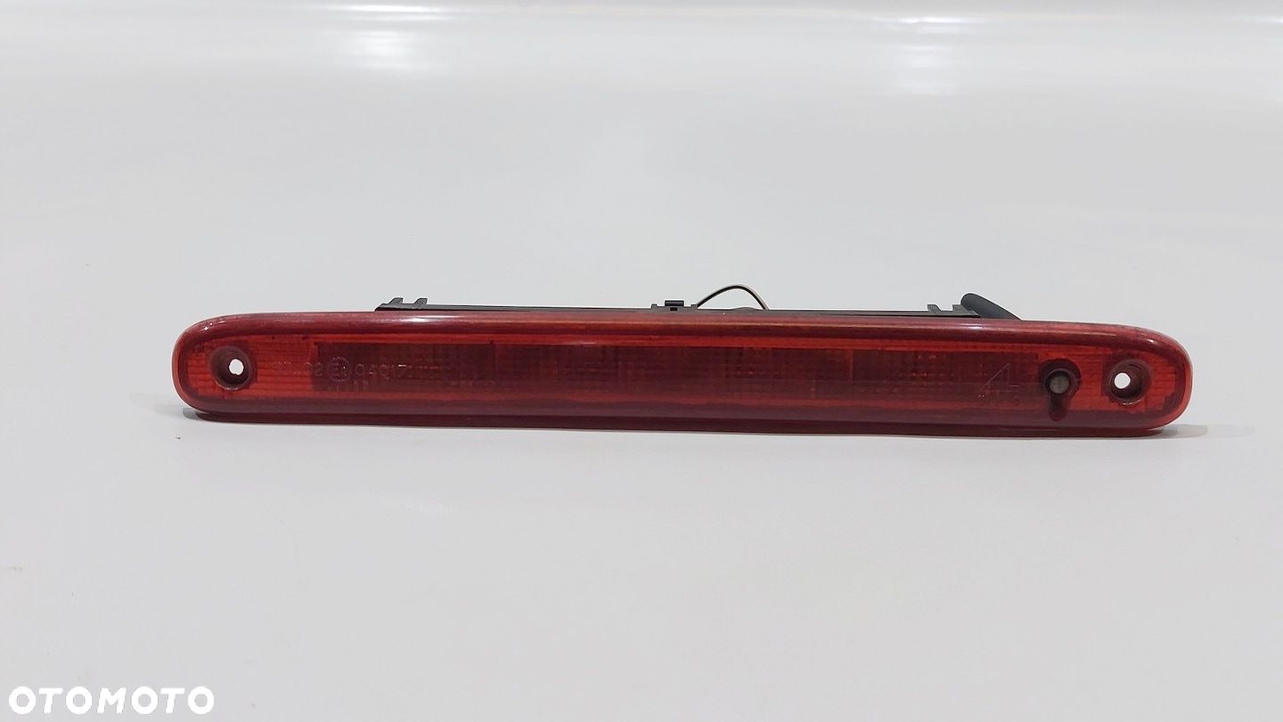 SWIATLO TRZECI STOP KLAPY CITROEN C1 I TOYOTA AYGO I PEUGEOT 107 2005-2014 - 1