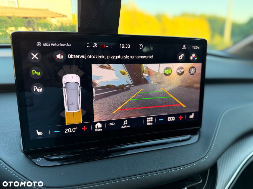 Skoda Enyaq RS 82kWh Maxx - 25