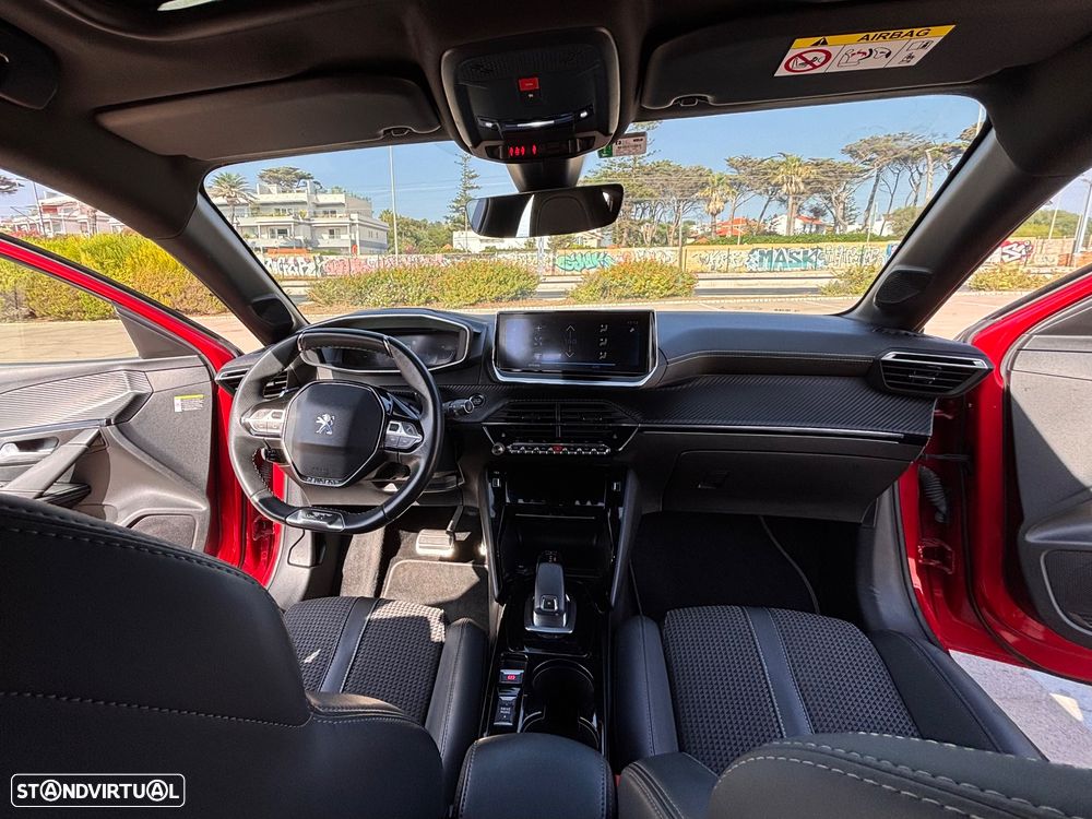 Peugeot 208 PureTech 100 EAT8 GT Pack - 12