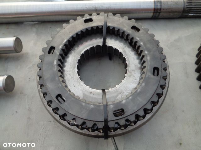 Części skrzynia biegów tylny most McCormick MTX ZTX XTX XTX185 XTX200 XTX215 - 9