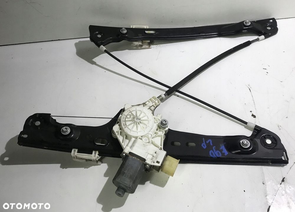 MECHANIZM SIŁOWNIK SZYBY PRZEDNI LEWY BMW E90 E91 - 2