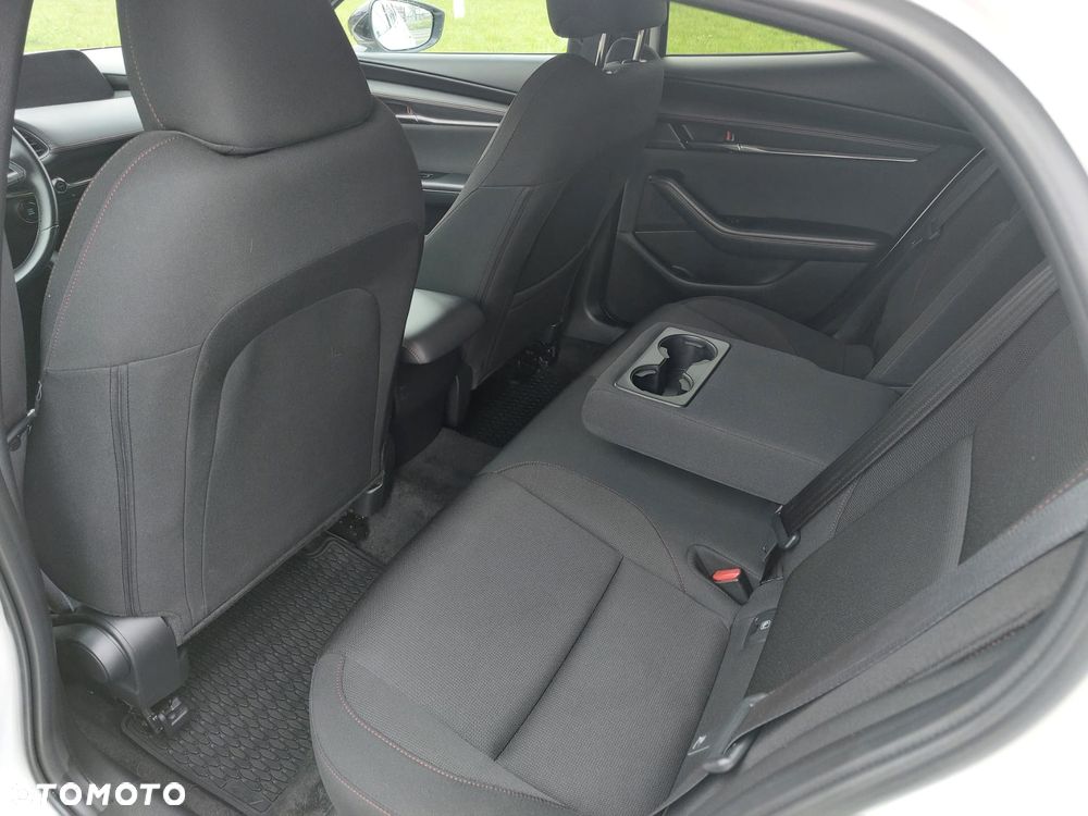 Mazda 3 e-SKYACTIV-G 150 M HYBRID HOMURA - 33