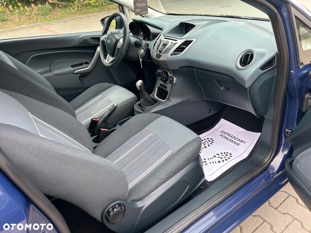 Ford Fiesta - 10
