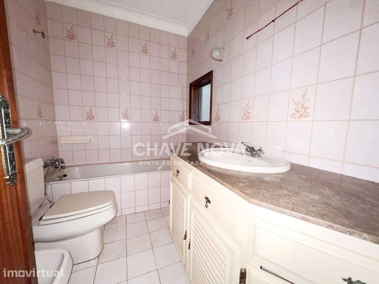 Moradia T3 em Arcozelo - Gaia - Full image: 4/15