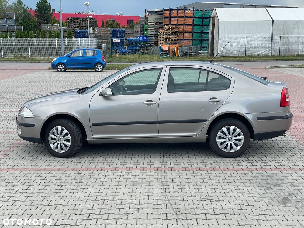 Skoda Octavia 1.9 TDI Classic DSG - 8