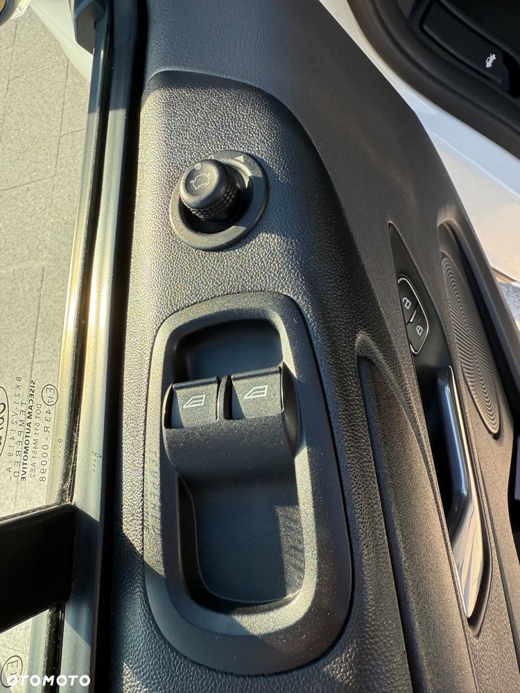 Ford Transit Custom - 11
