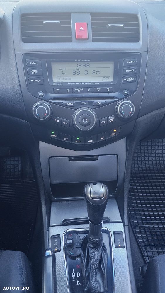 Honda Accord 2.0i Aut Special Edition - 6
