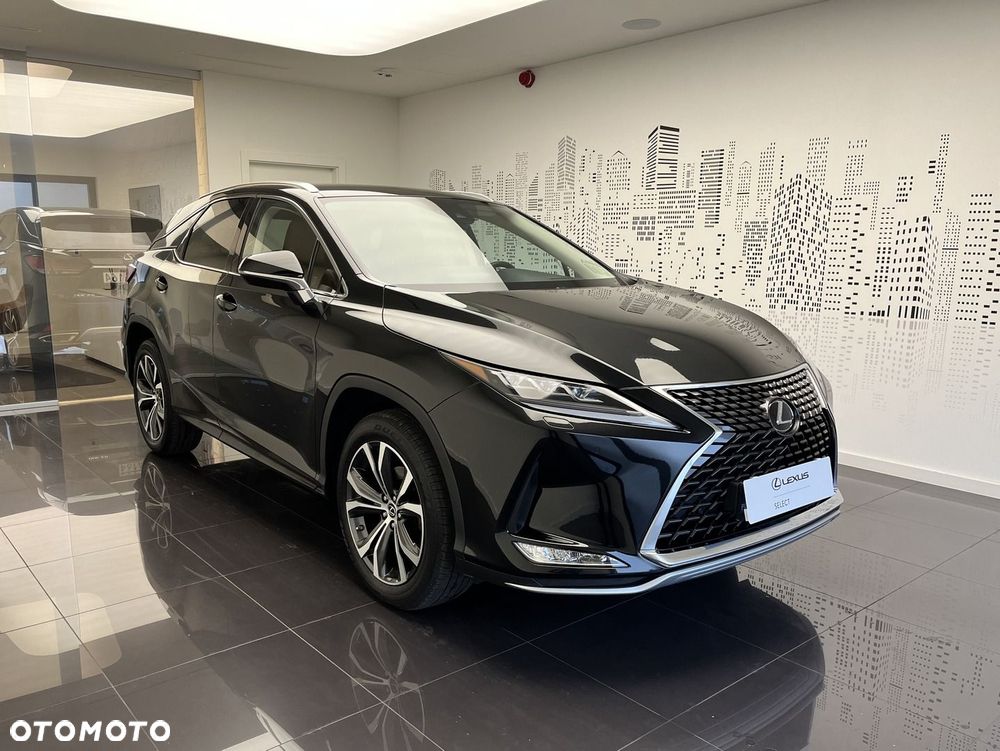 Lexus RX - 8