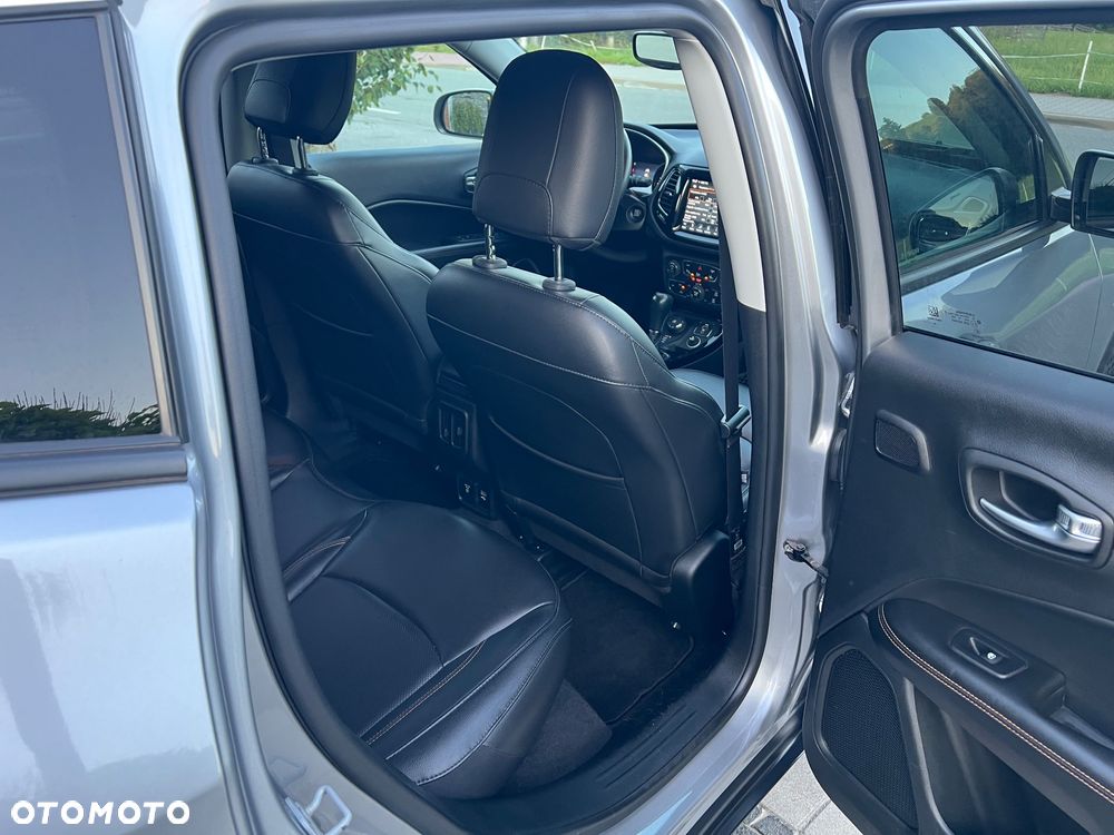 Jeep Compass 2.0 MJD Limited 4WD S&S - 34