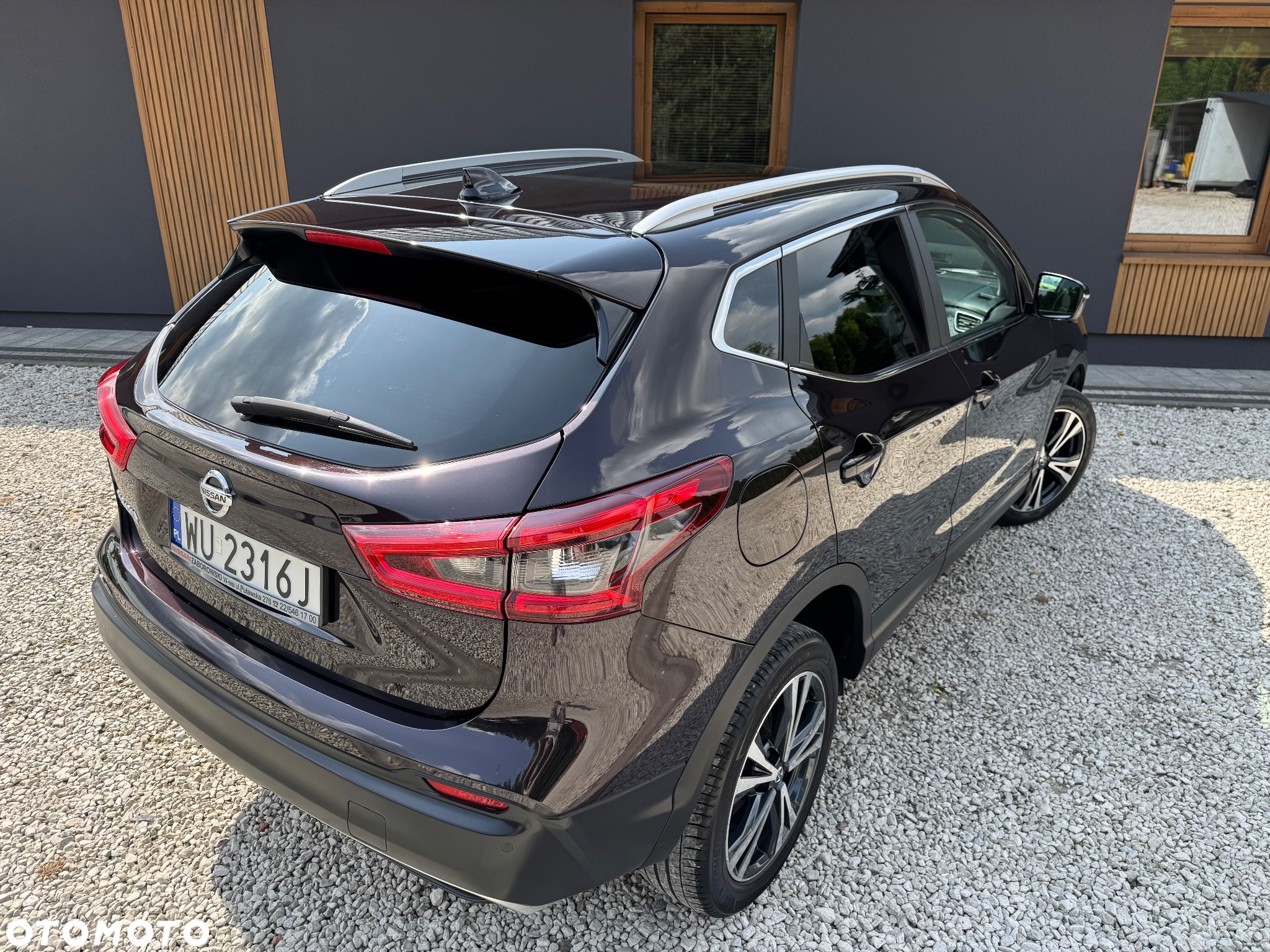 Nissan Qashqai 1.5 dCi N-Connecta - 6