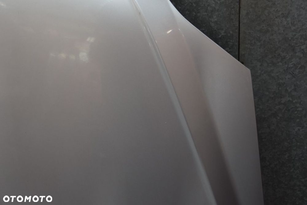 KIA SORENTO MASKA GRILL KPL. - 12