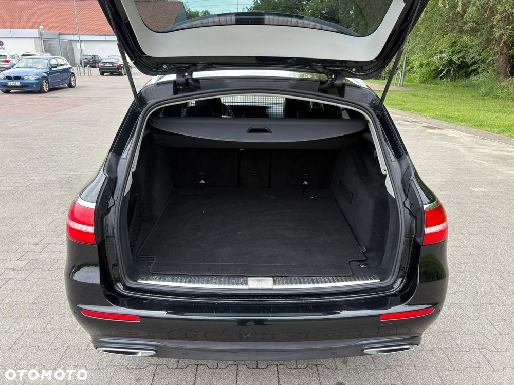 Mercedes-Benz Klasa E 220 d Business Edition 9G-TRONIC - 11