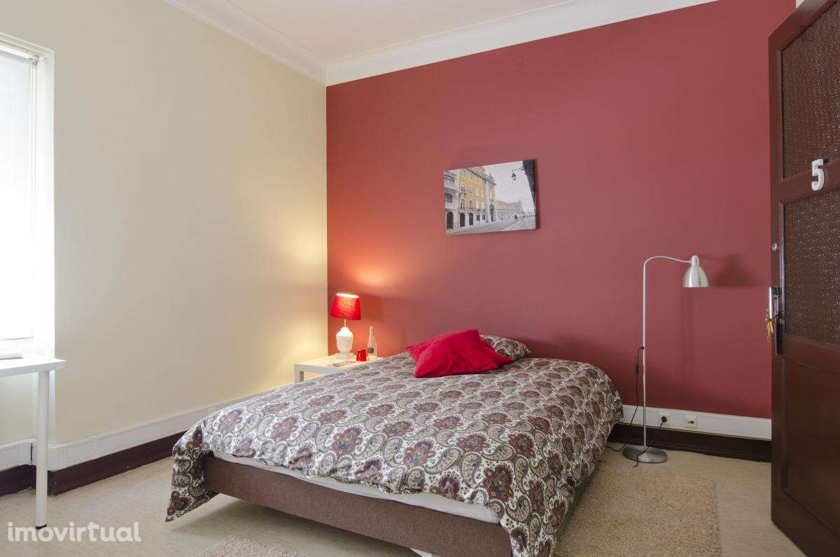 Quarto - localizado em Alcântara Lisbon - Grande imagem: 4/45