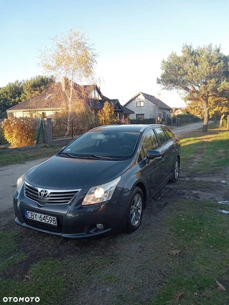 Toyota Avensis 2.0 D-4D Luna - 5