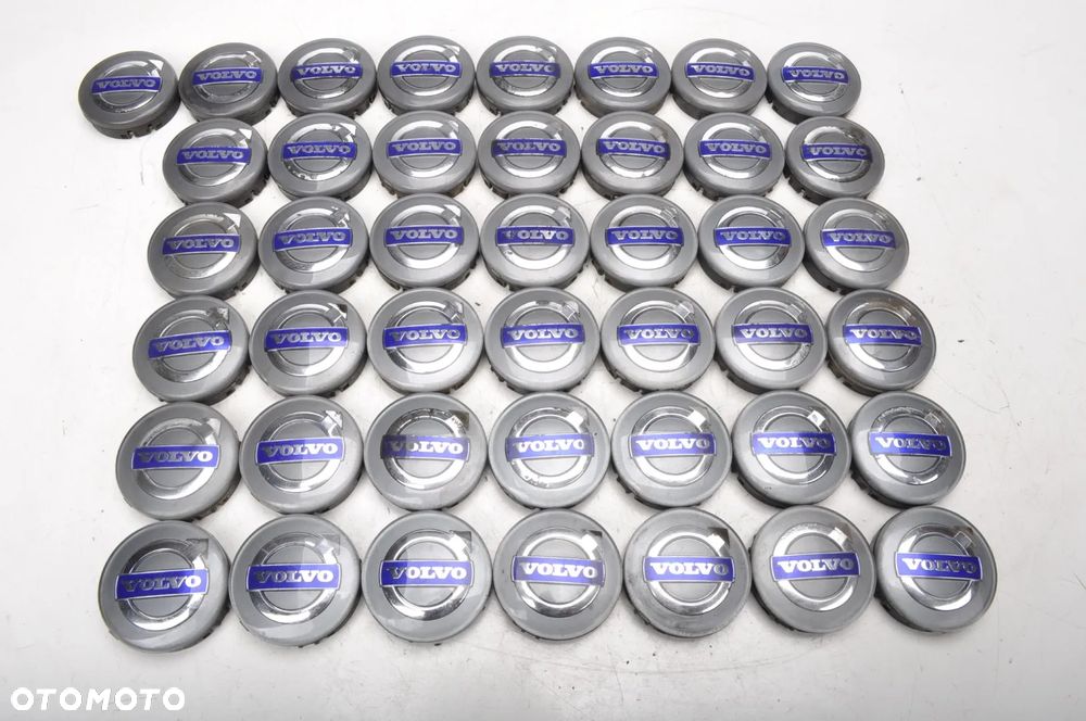 VOLVO DEKIELEK  KAPSEL ALUFELGI 30666913 - 1