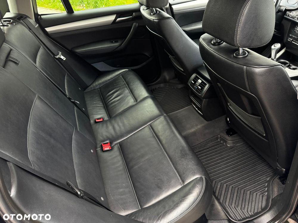 BMW X3 xDrive20d - 27