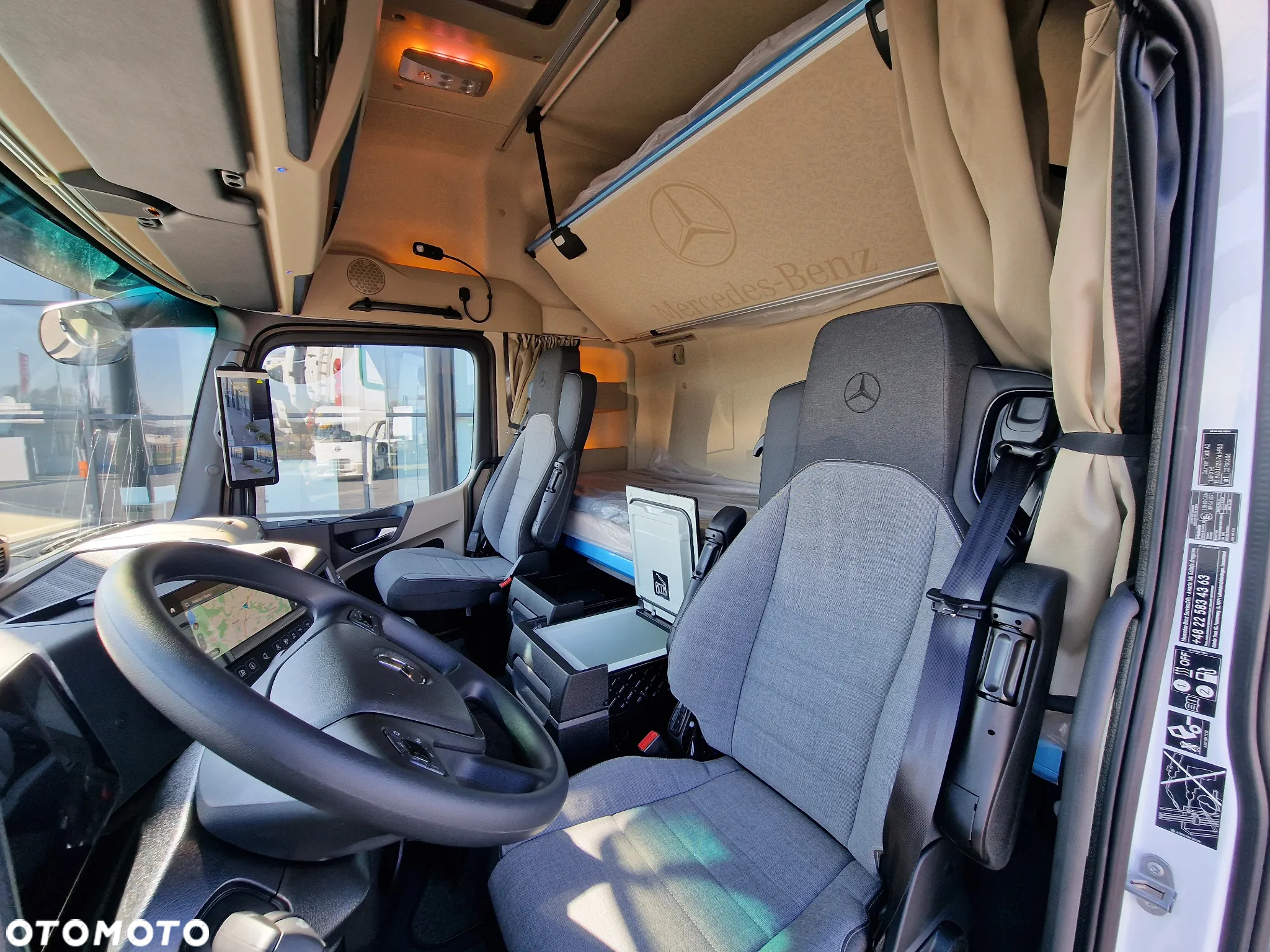 Mercedes-Benz Actros 1848 - 11