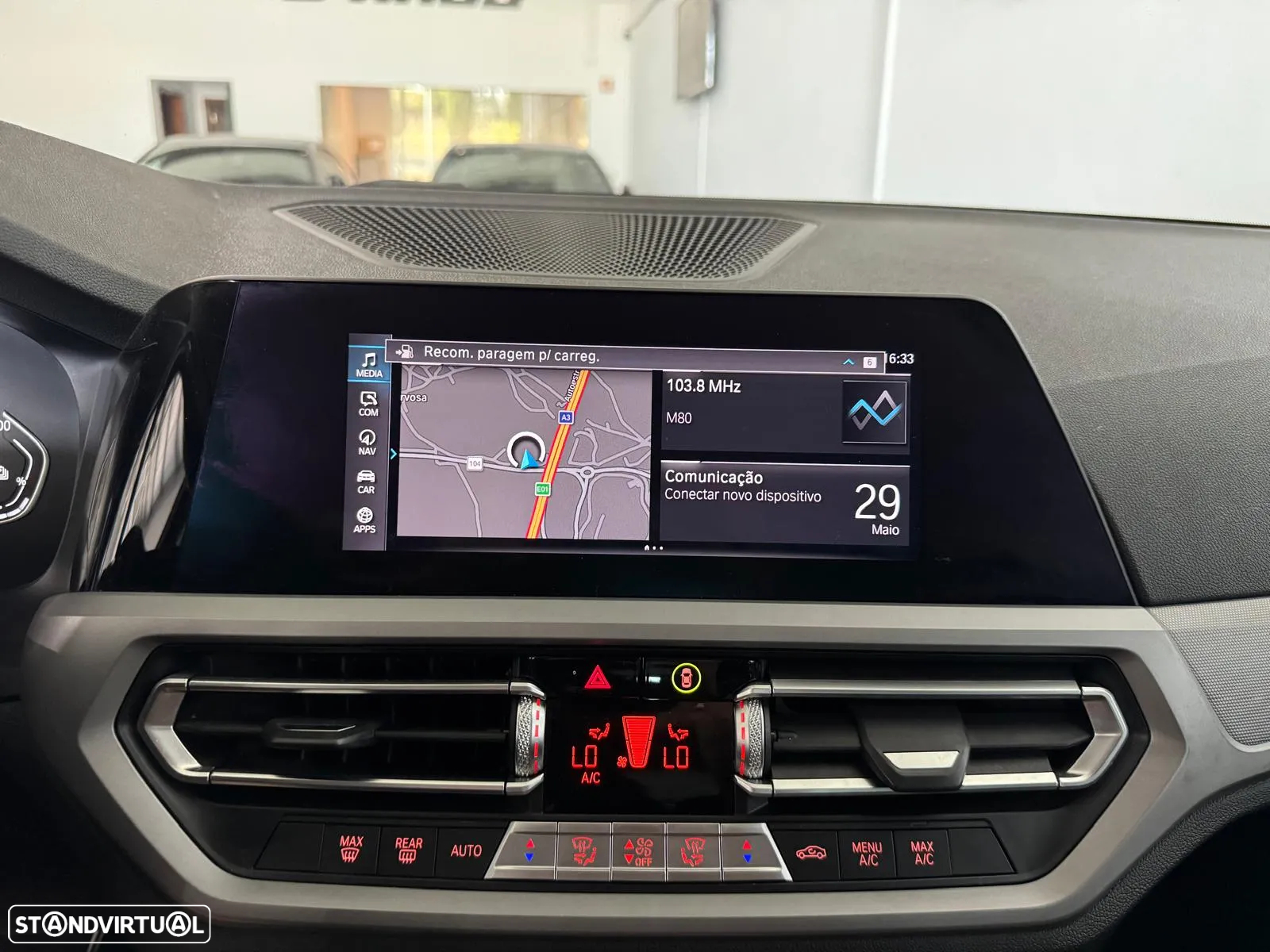 BMW 330 e Touring Pack M Auto - 24