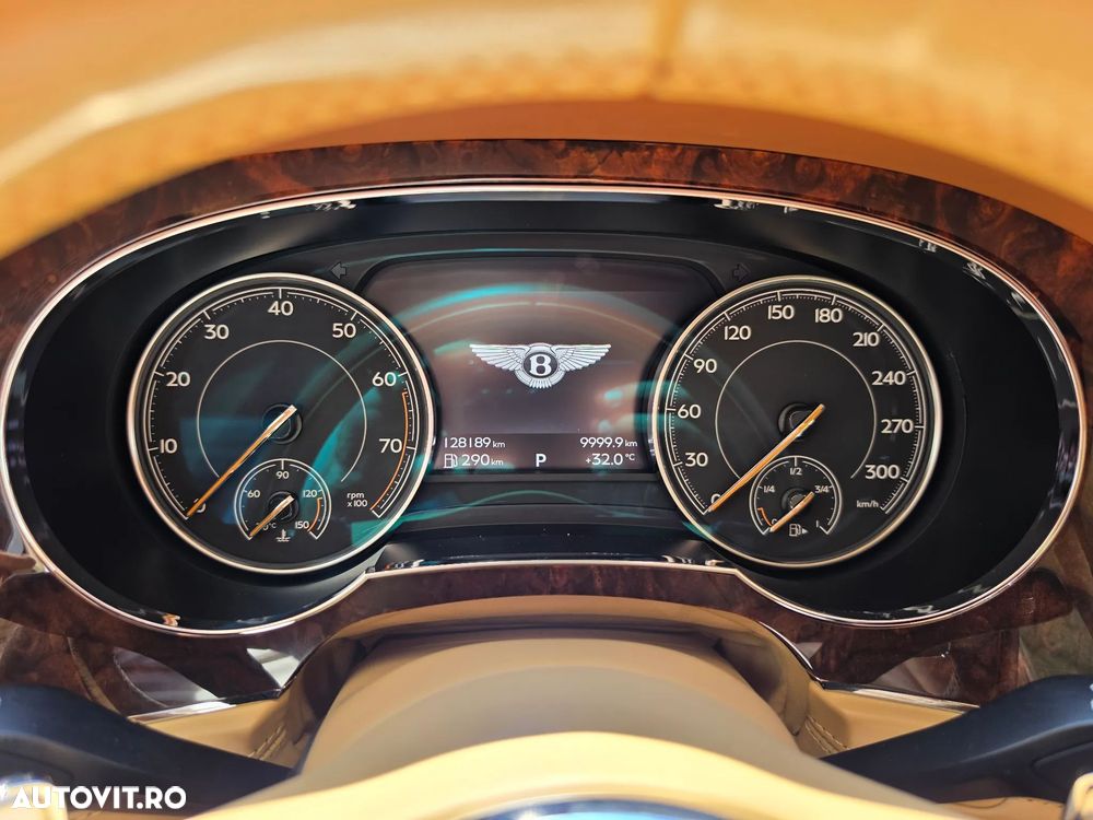 Bentley Bentayga - 9