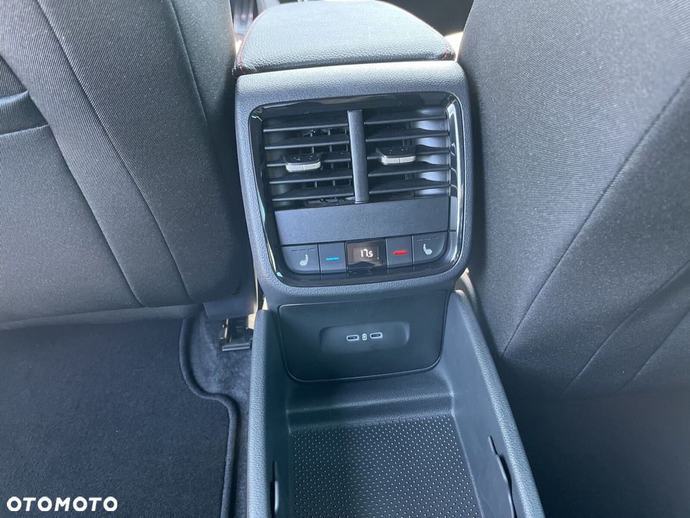 Skoda Octavia 2.0 TSI RS DSG - 22
