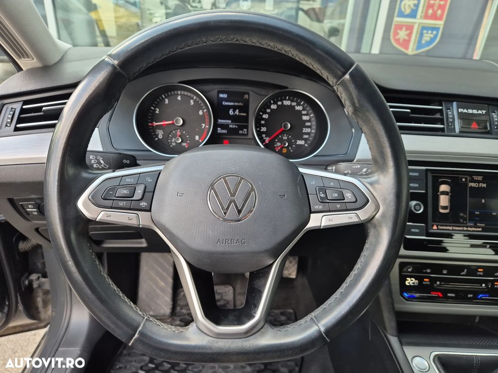 Volkswagen Passat 1.5 TSI ACT Trendline - 12