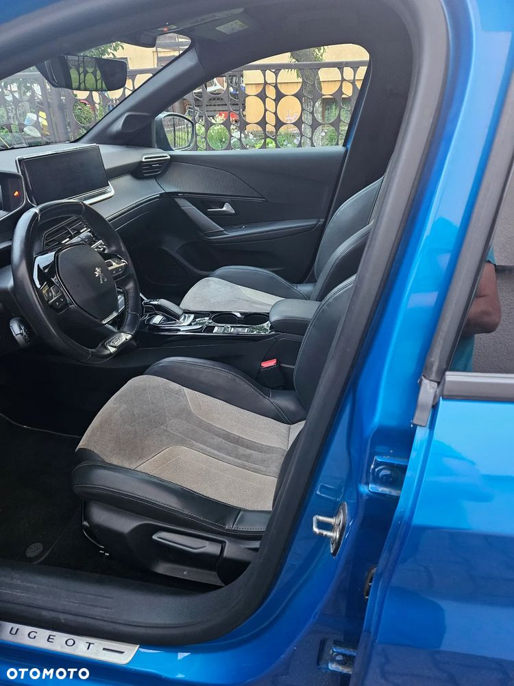 Peugeot 208 Elektromotor 156 GT - 11