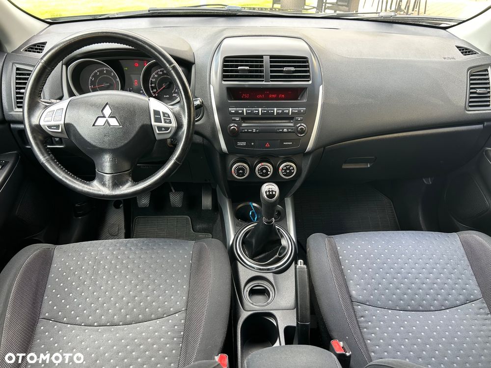 Mitsubishi ASX 1.6 2WD Instyle - 16