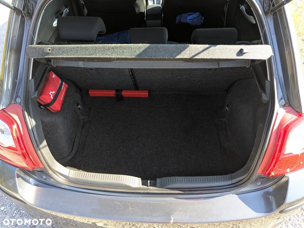 Toyota Auris 1.6 Sprint - 24