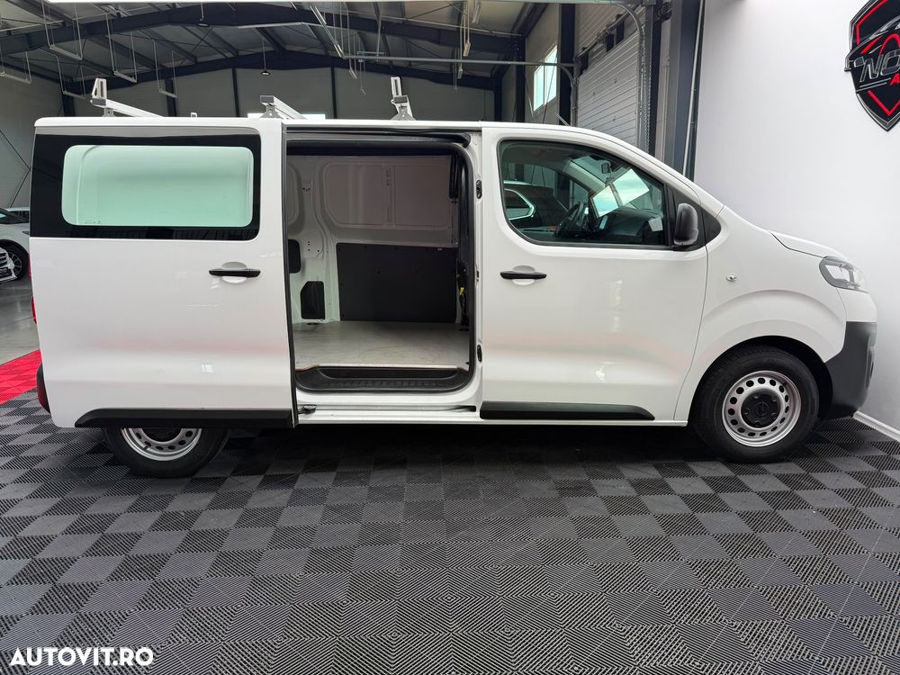 Opel Vivaro - 33