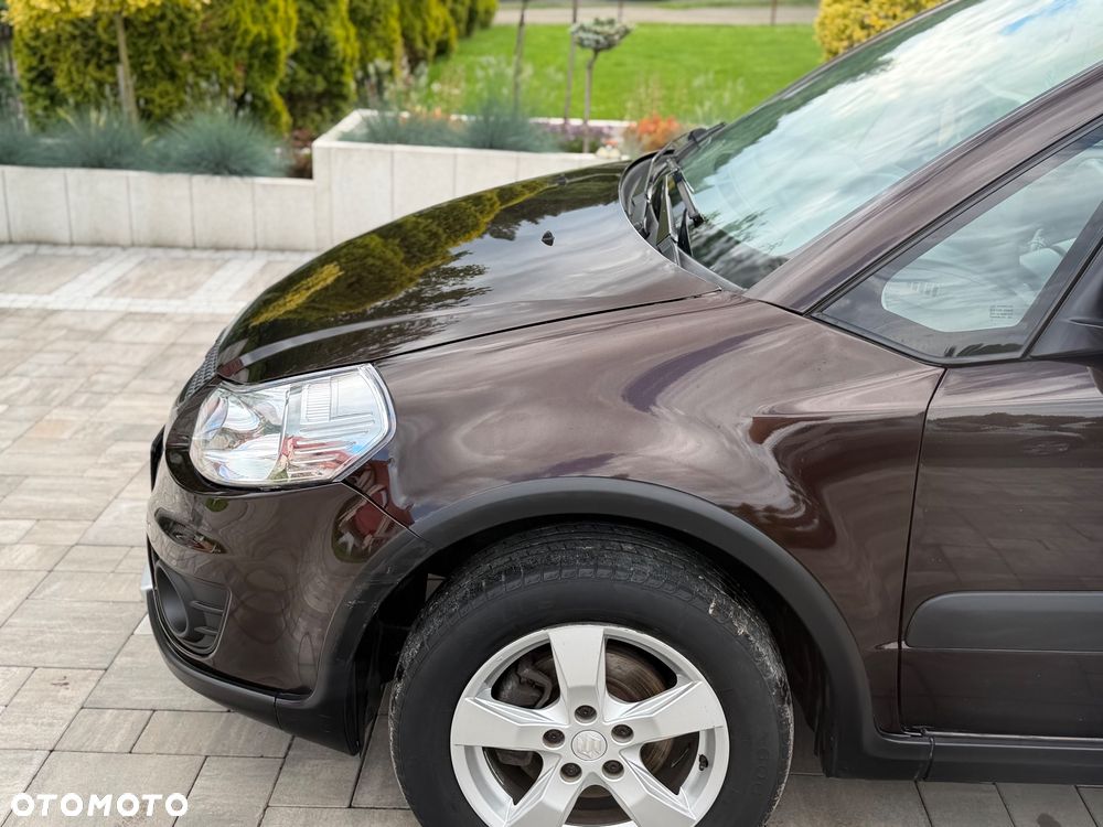 Suzuki SX4 1.6 VVT 4x4 Comfort - 31