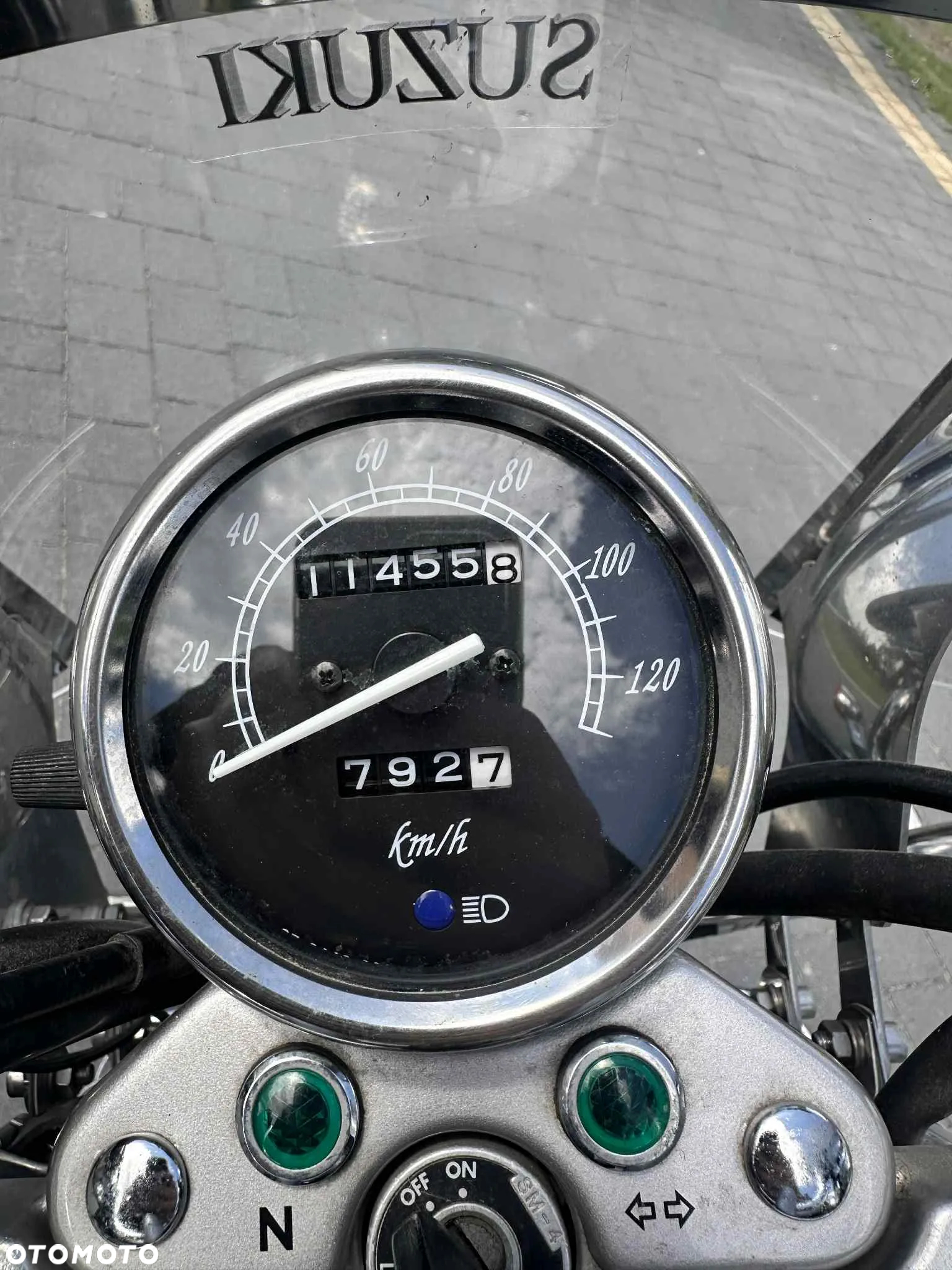 Suzuki Marauder - 6
