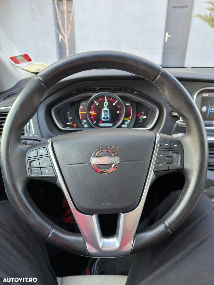 Volvo V40 D2 ECO Momentum - 16