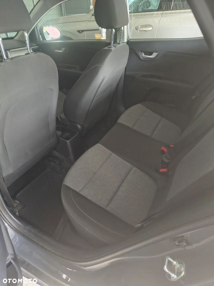 Kia Stonic 1.0 T-GDI M - 3