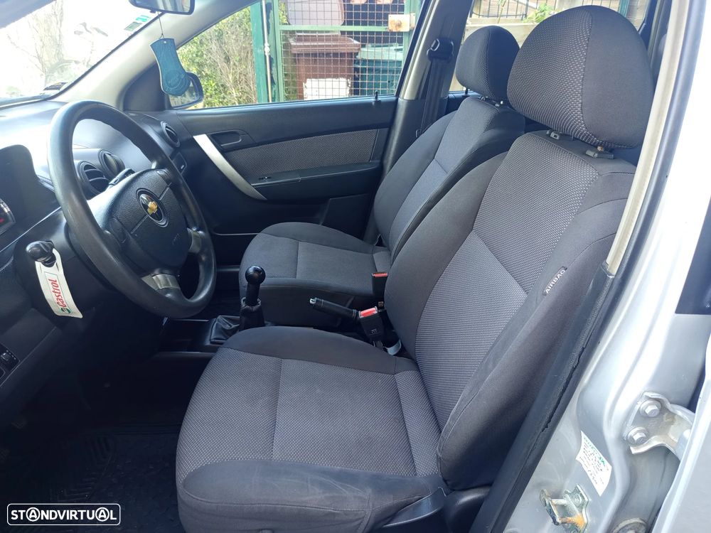 Chevrolet Aveo 1.2 LT Bi-Fuel - 16