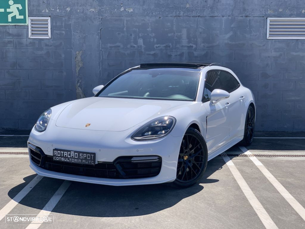 Porsche Panamera Sport Turismo Turbo