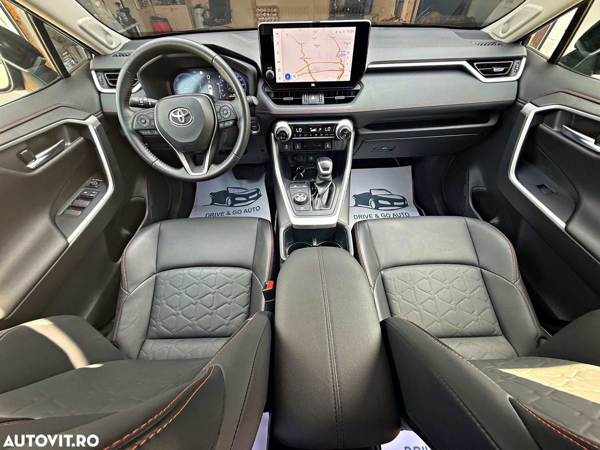 Toyota RAV4 2.5 4x4 Hybrid Adventure - 10