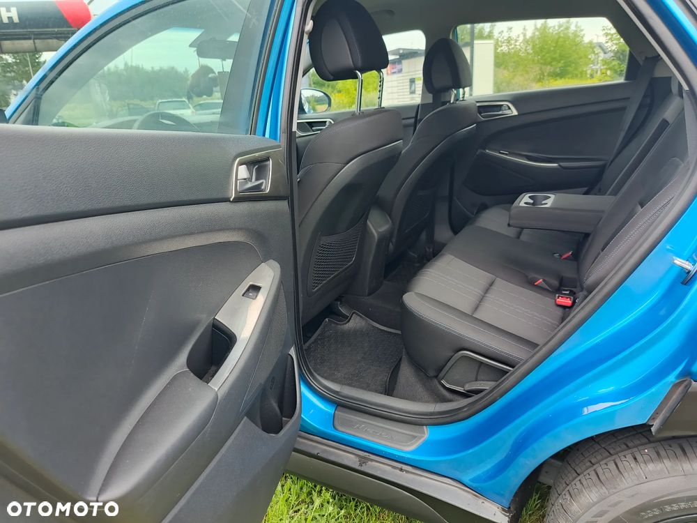 Hyundai Tucson 1.7 CRDI BlueDrive Style 2WD - 28