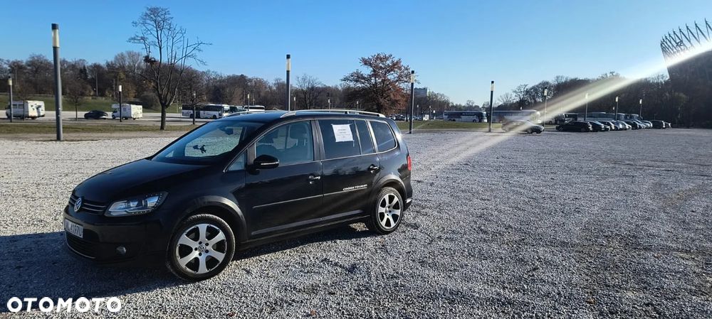 Volkswagen Touran 1.4 TSI DSG Cross - 1