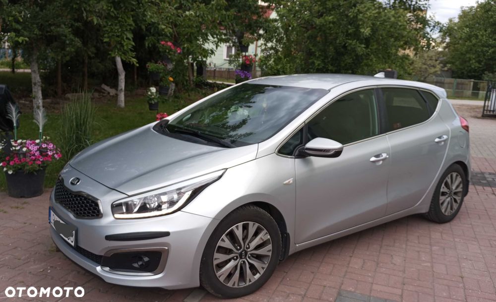 Kia Ceed - 7