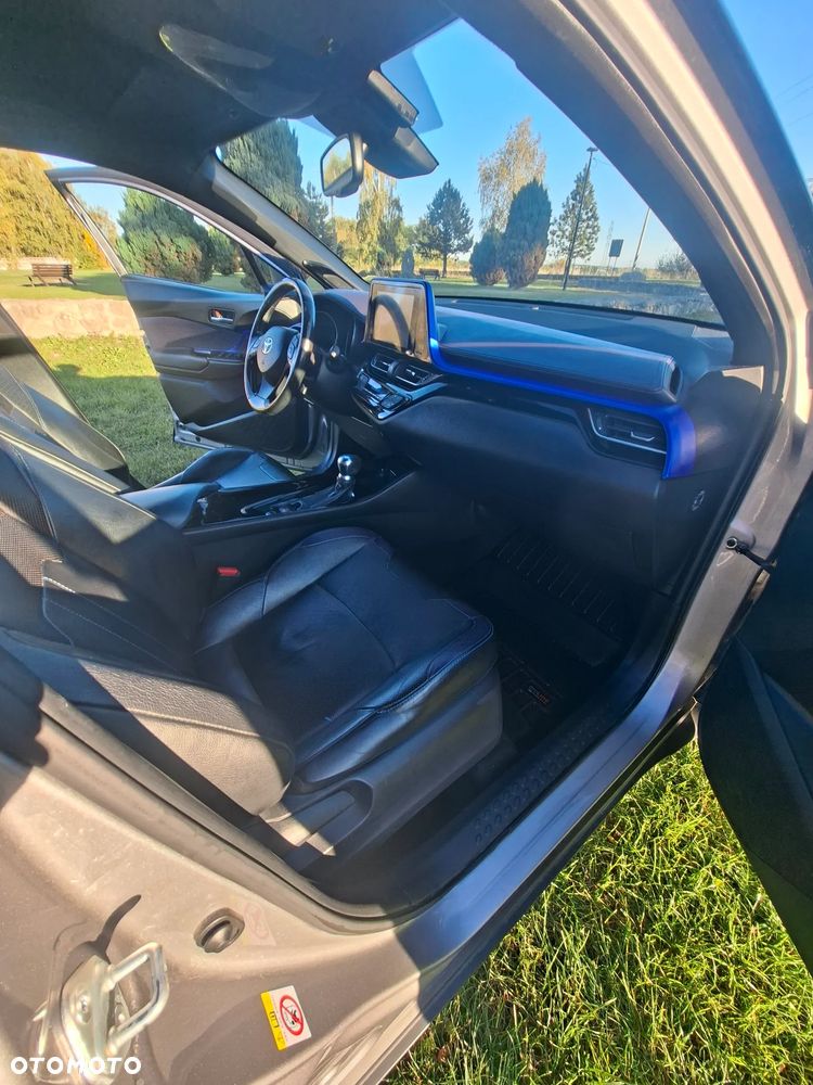 Toyota C-HR 1.8 Hybrid Prestige - 10