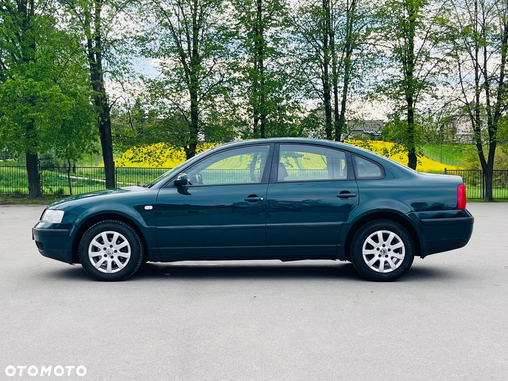 Volkswagen Passat - 3