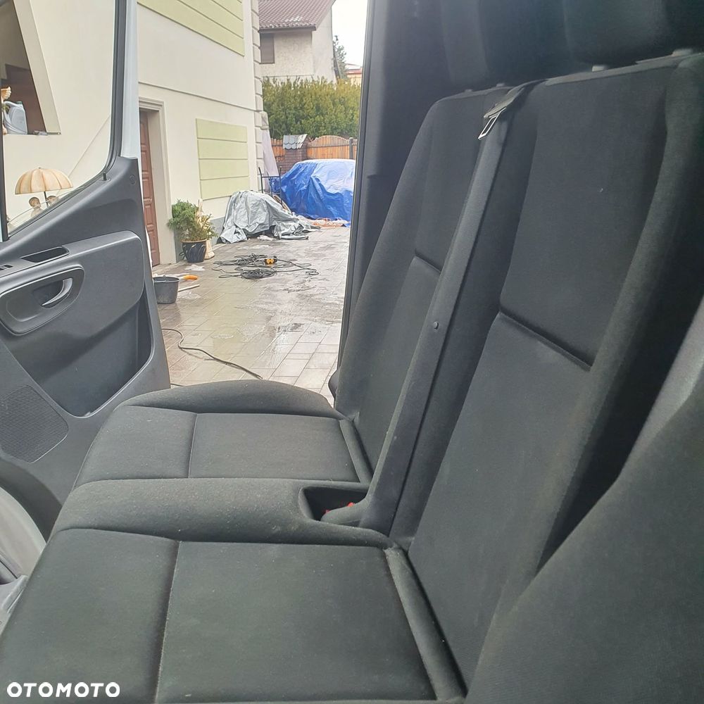 Mercedes-Benz Sprinter - 8