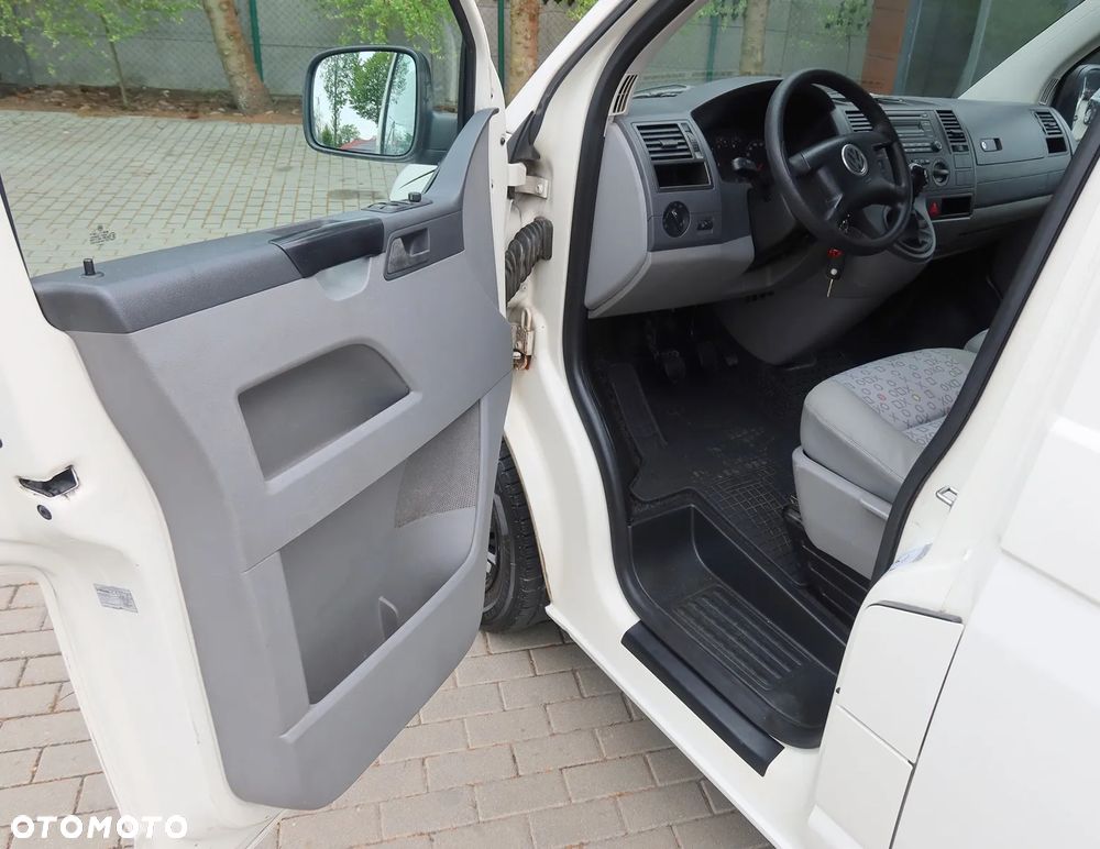 Volkswagen Transporter - 6