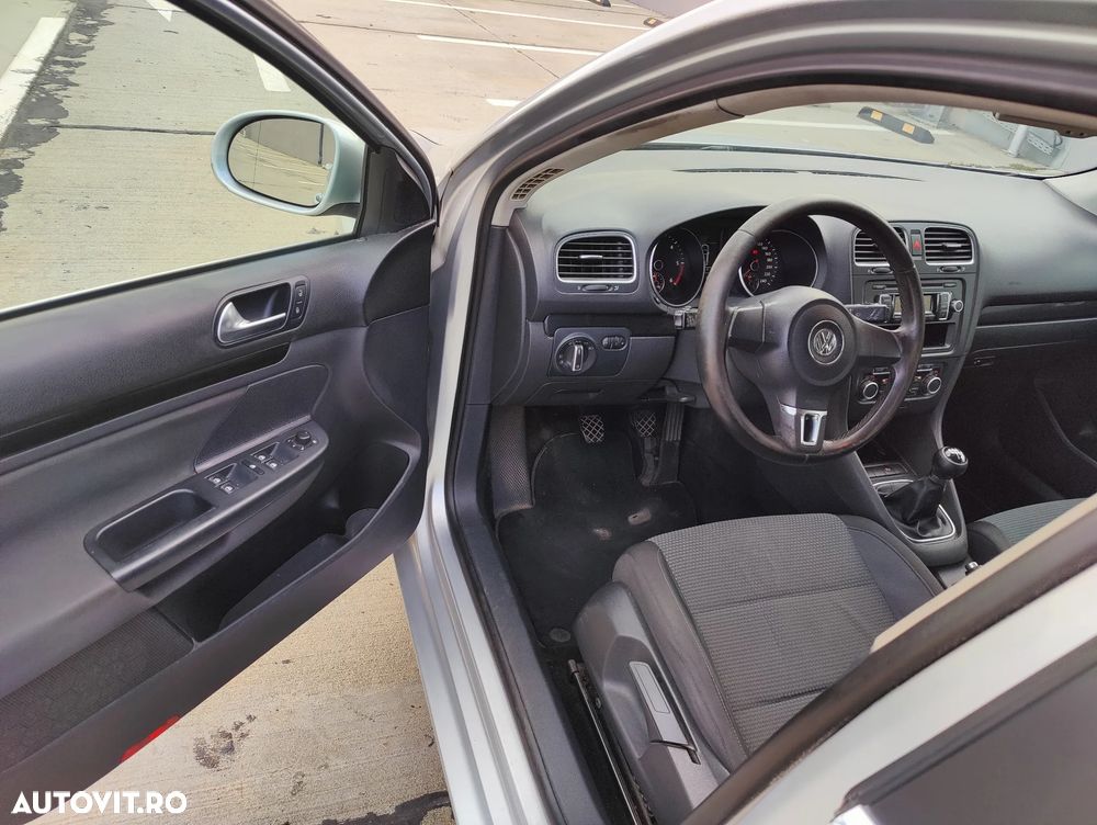 Volkswagen Golf 1.6 TDI BlueMotion Technology DPF Comfortline - 12