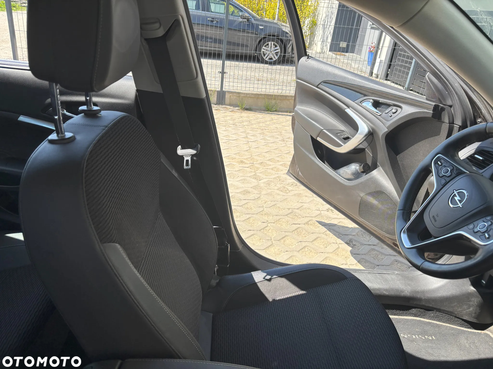 Opel Insignia 1.6 T Cosmo - 15