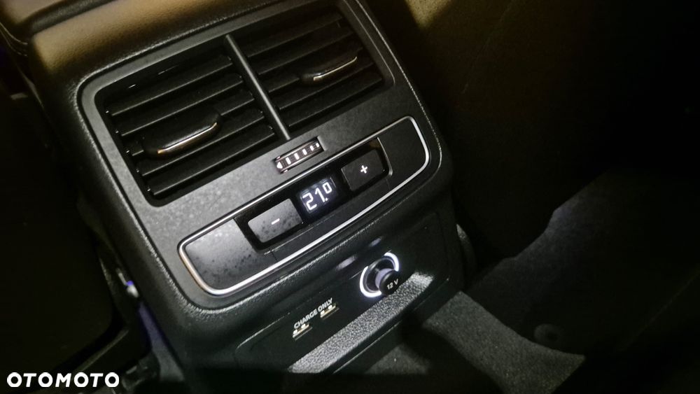 Audi A4 Avant 45 TFSI Quattro Sport S tronic - 11